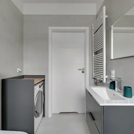 Sw Piotra W Gdyni By Grand Apartment Gdynia